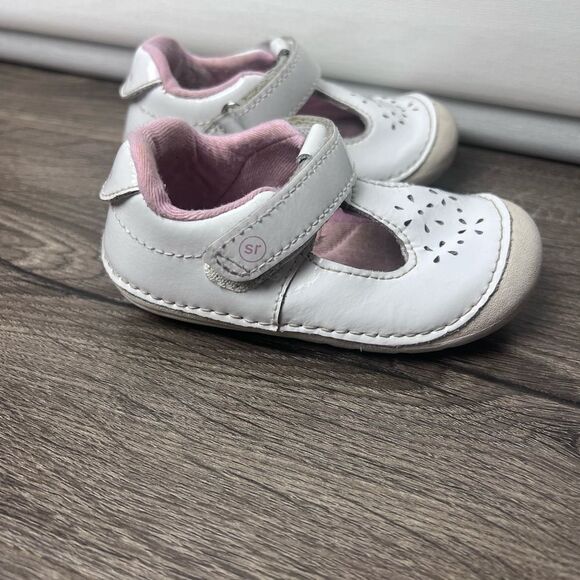 Stride Rite Soft Motion Baby and Toddler Girls Amalie Mary Jane Shoe size 5 M - Picture 2 of 6